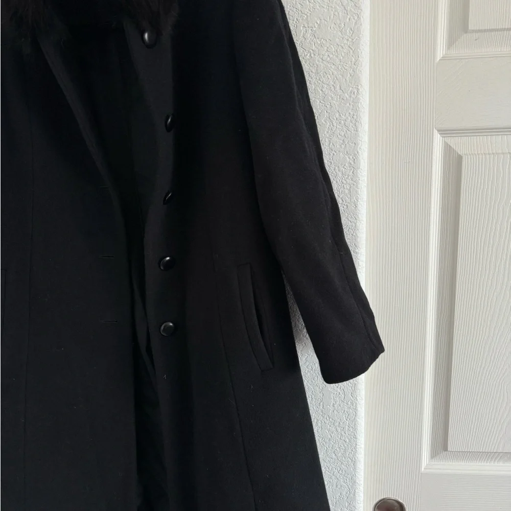 Vintage Weinberg wool and cashmere trench coat - Picture 3 of 7